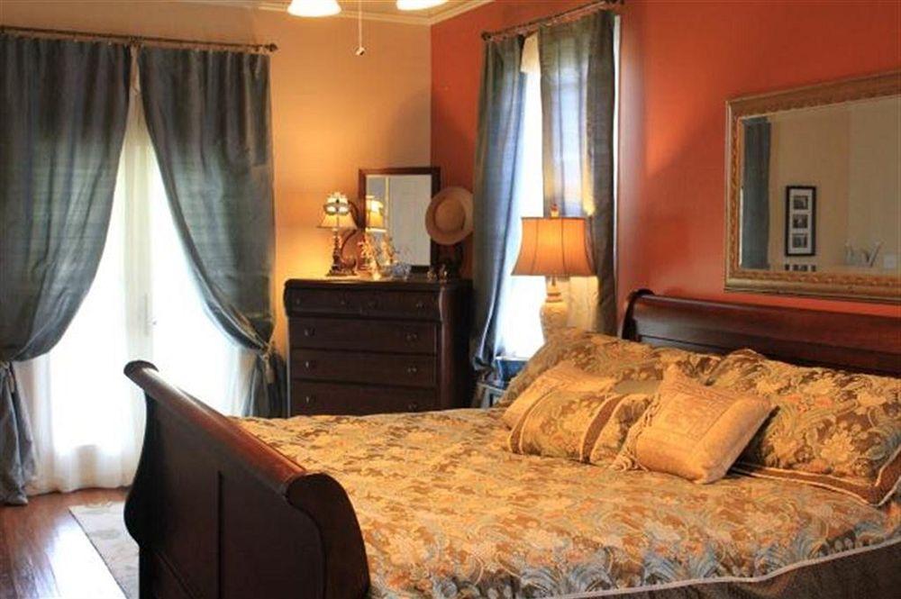 Carroll House Bed & Breakfast Bay St. Louis Dış mekan fotoğraf